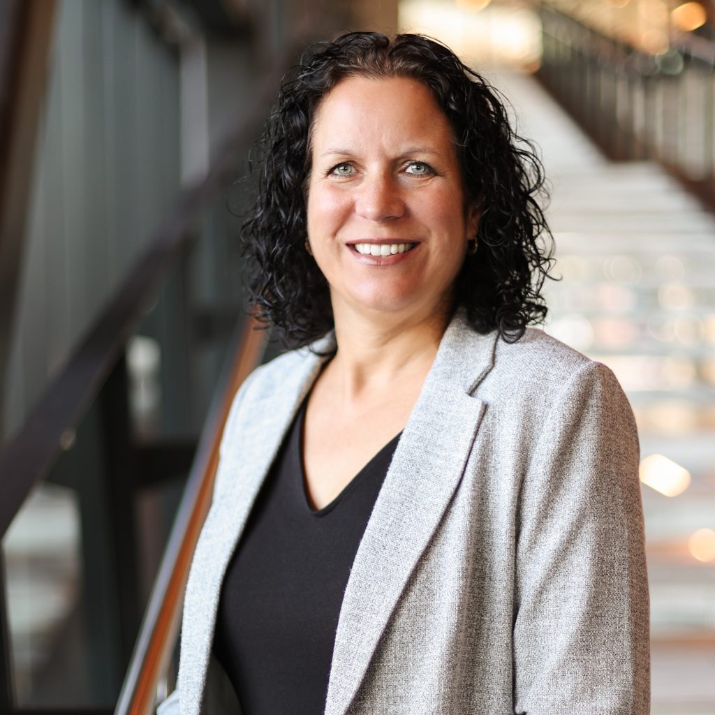 Julie Lessard, directrice